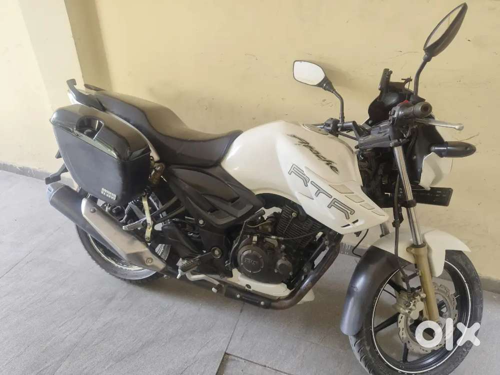 Gadi maintain abhi tak engine vgaira ni khula hai