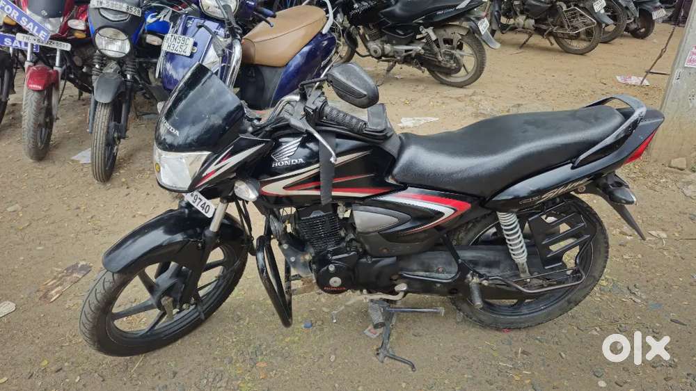 Honda CB shine 125cc,Diwali offer RS 2000 less,Showroom condition,