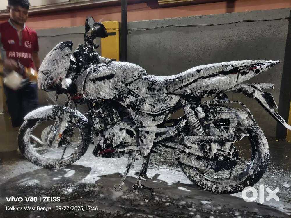 Bs 7 model sell arjent sell karon family health issu