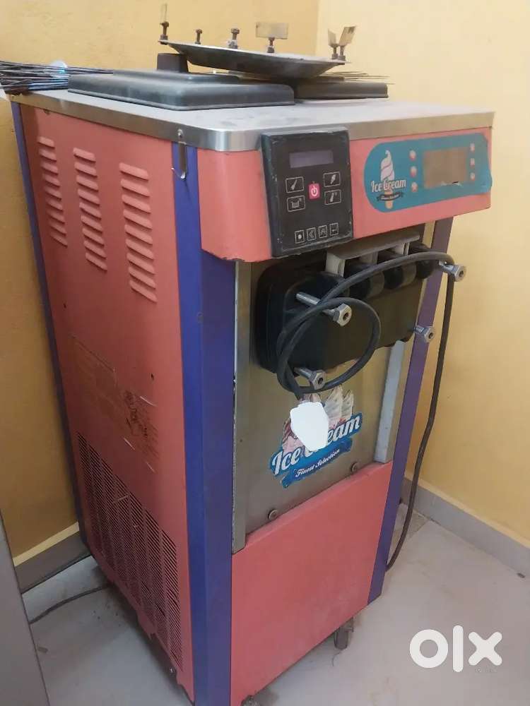 Ice cream machine