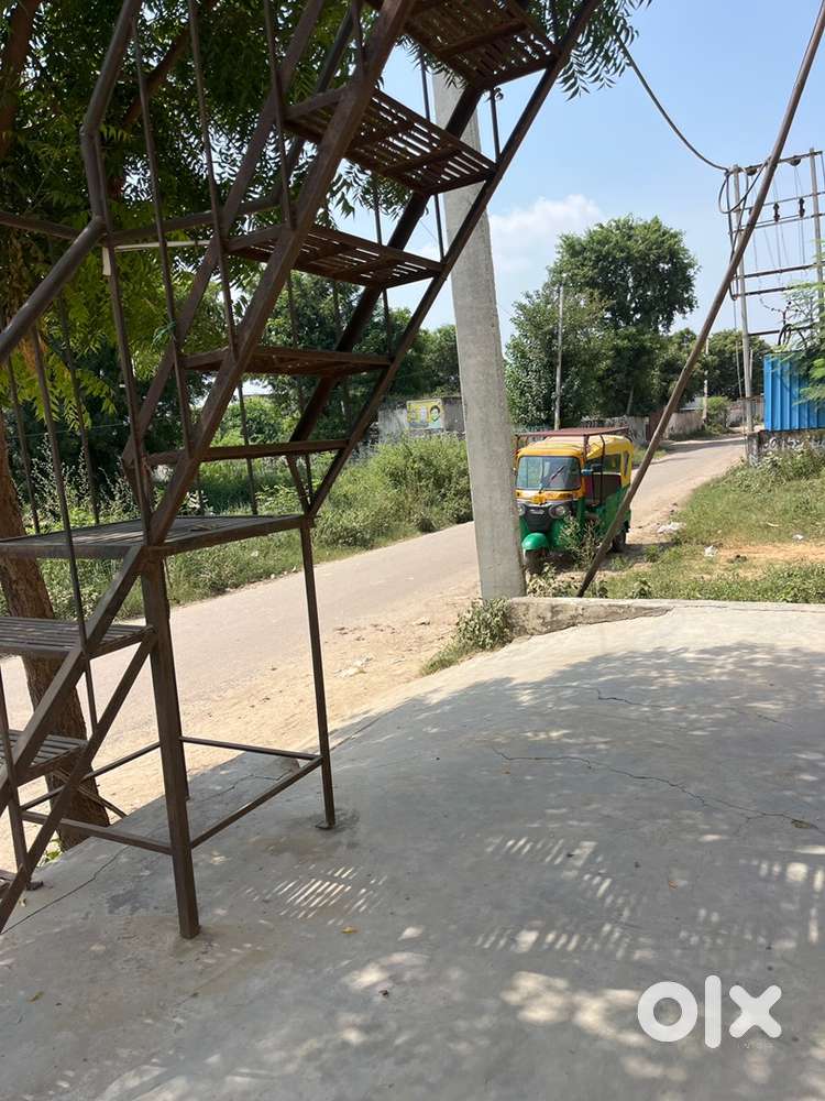 2 office car parking all facilities