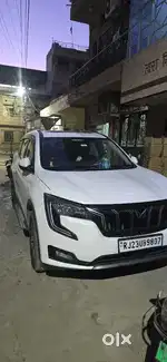 XUV 700 new condition new gadi