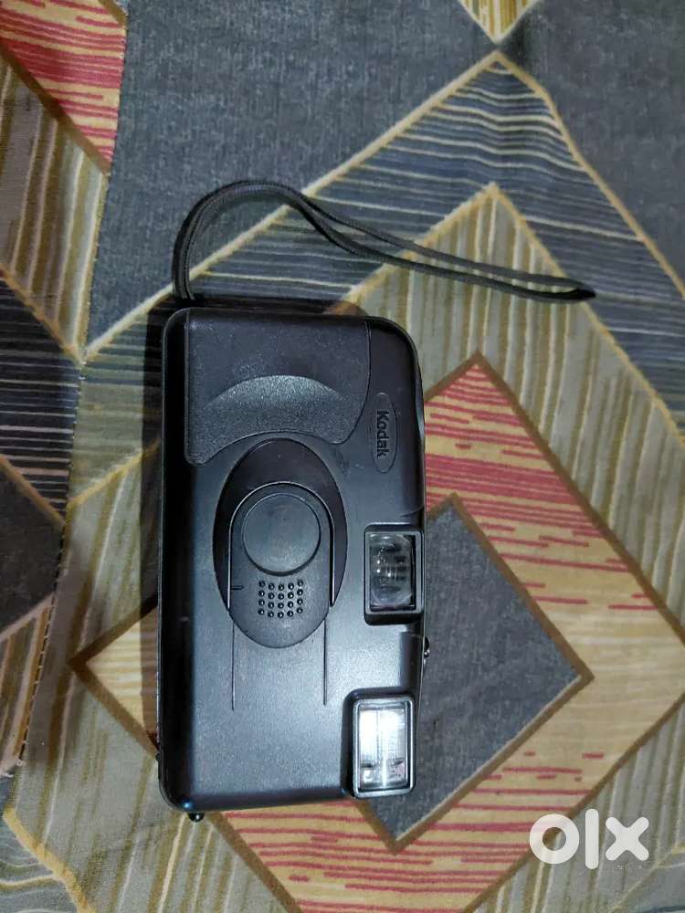 Kodak KB10 35mm film camera