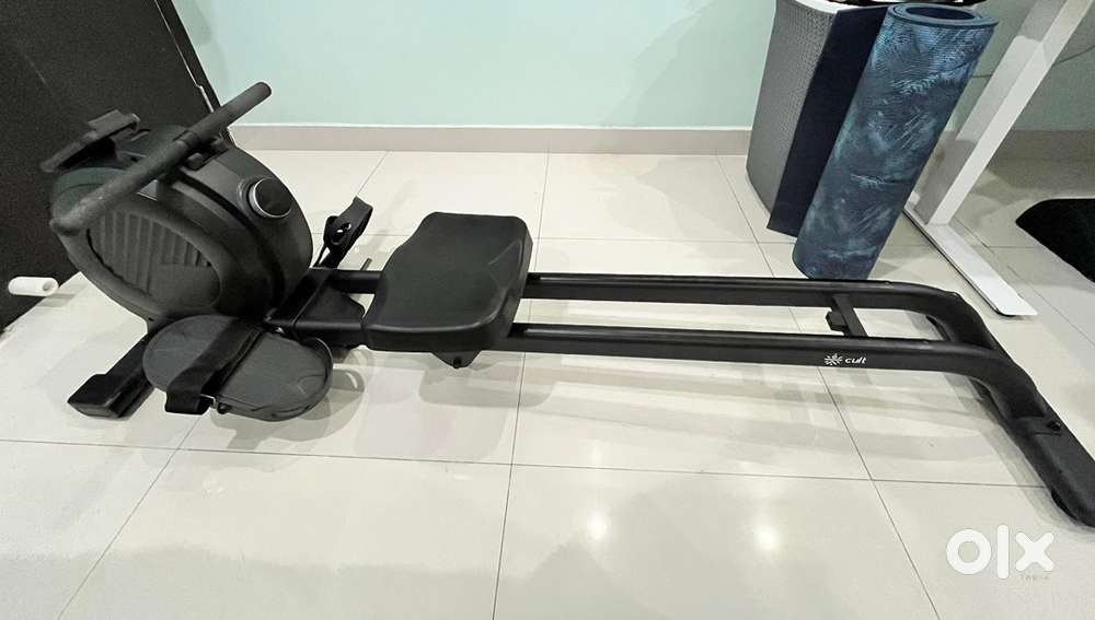 Cult Smart Rowing Machine - Mint Condition