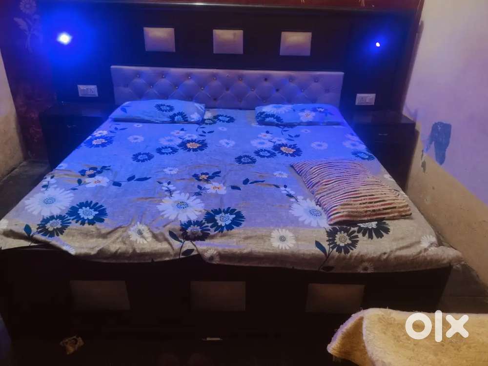 Double bed