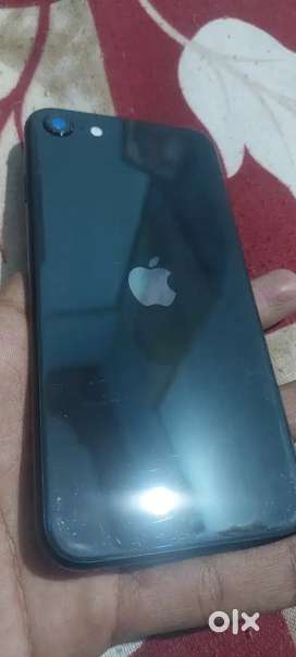 Iphone se 2 ,128gb clean ,mint condition ek bhi scratch nahi hai