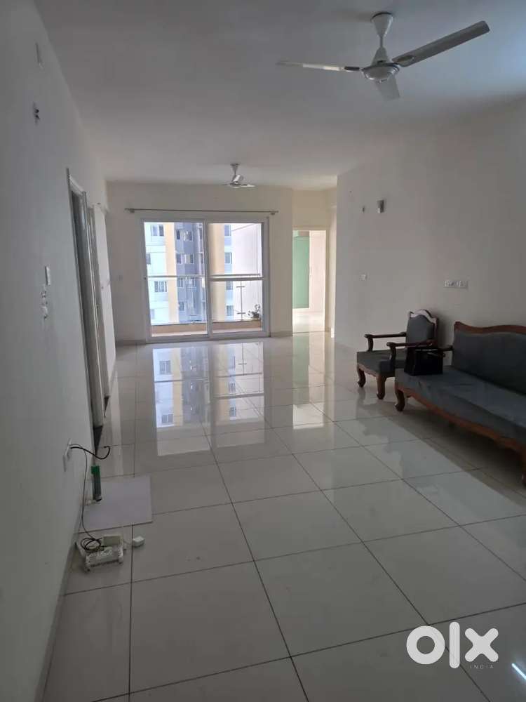 Two Bedroom flat,two bathroom with balcony