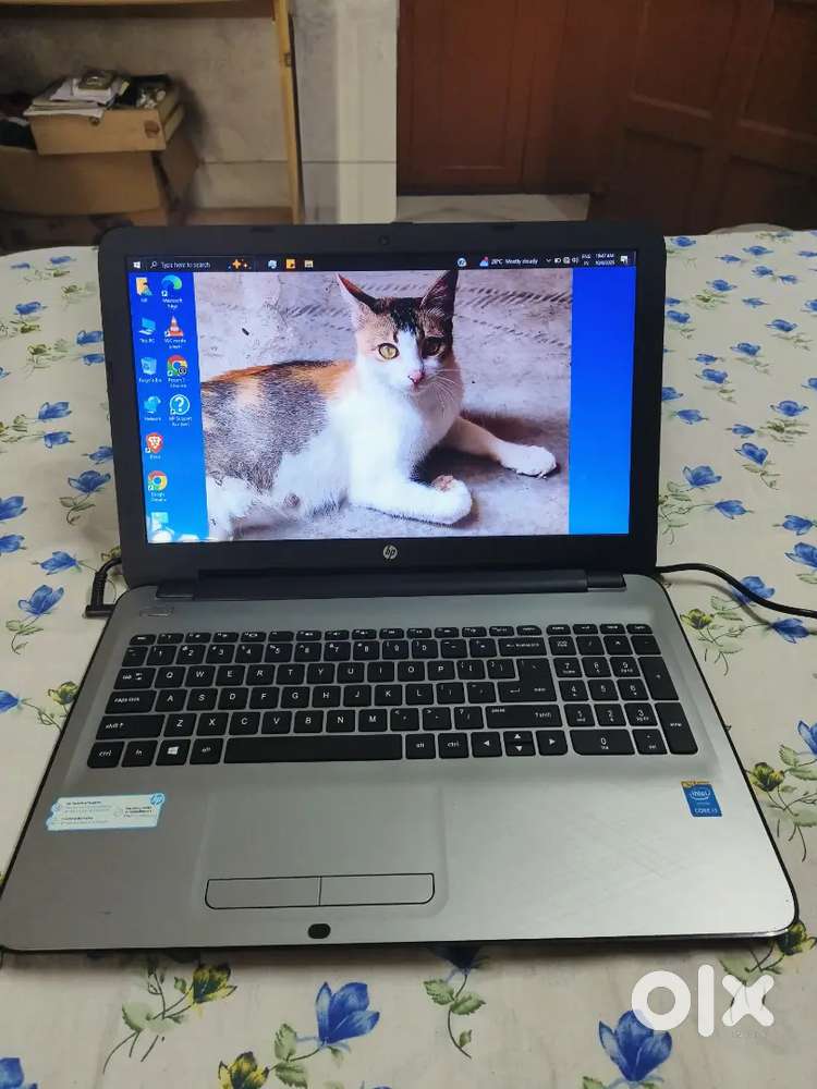 HP Notebook 15-ac122tu