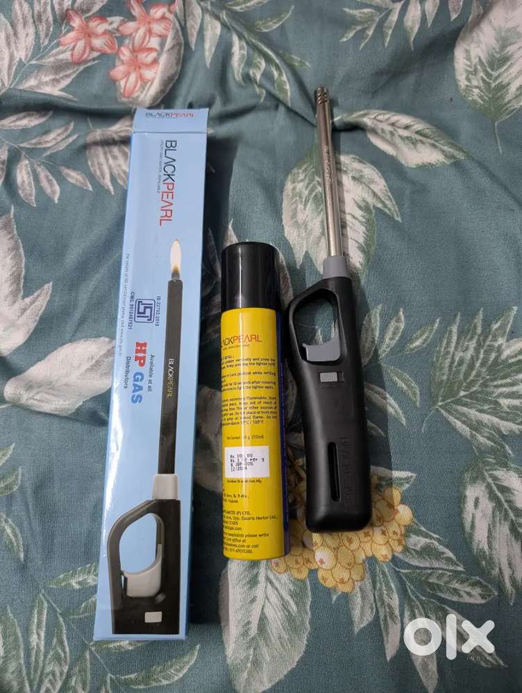 Gas lighter with refill