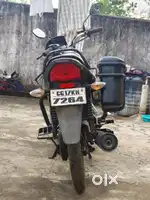 HONA SHINE 125CC (नंबर एक कंडीशन)