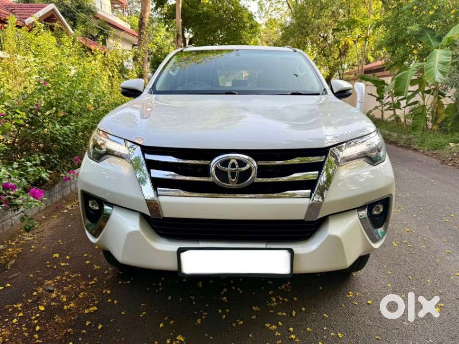 Toyota Fortuner 2011-2016 4x4 AT, 2019, Diesel