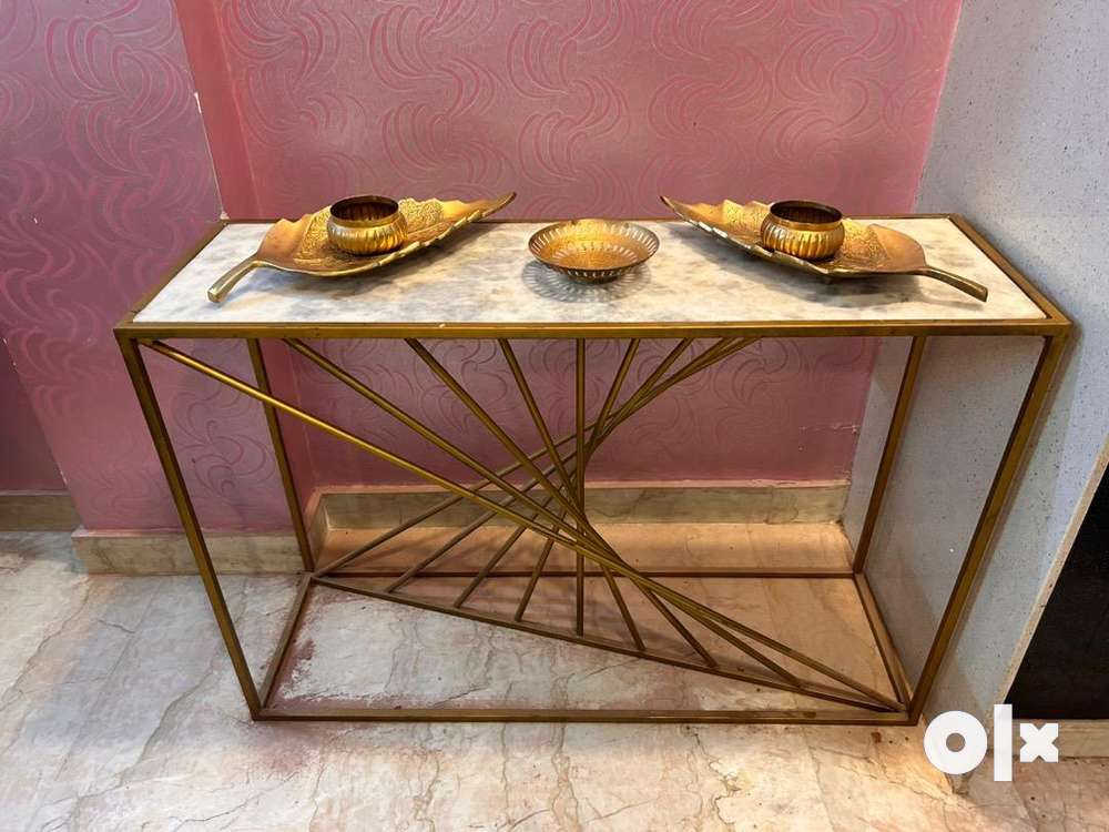 Marble Golden Table with mirror