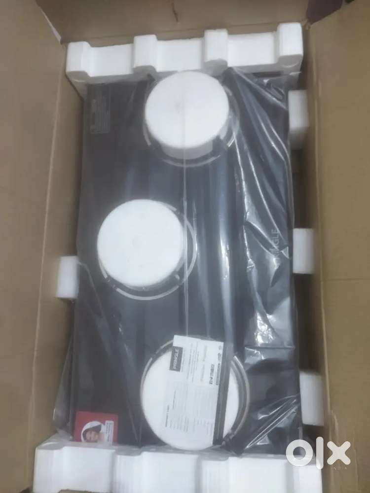 Company: Pringle, 3 burner glass cook top