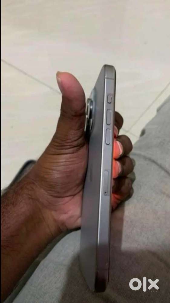 Iphone 15 pro Natural Titanium 256 Gb