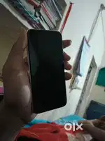 IPHONE SE 2nd  64GB BATTERY 79 ONLY BACK CRACK