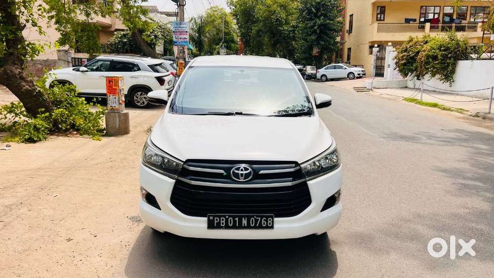 Toyota Innova Crysta 2.4 G MT 7 STR, 2019, Diesel