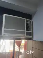 Hitachi window ac at 5000