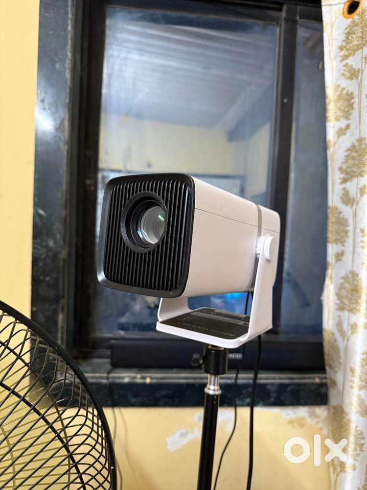 WZATCO YUVA GO PLUS (FULL HD) 1080p SMART HOME PROJECTOR