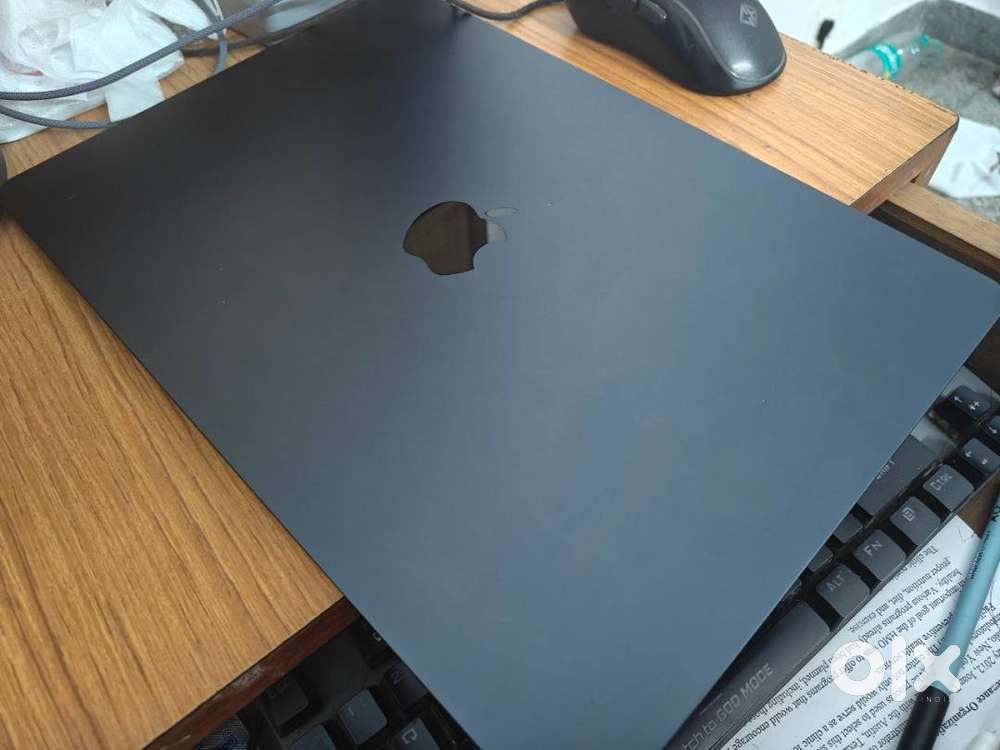 MACBOOK AIR M2 16INCH BIG SCREEN