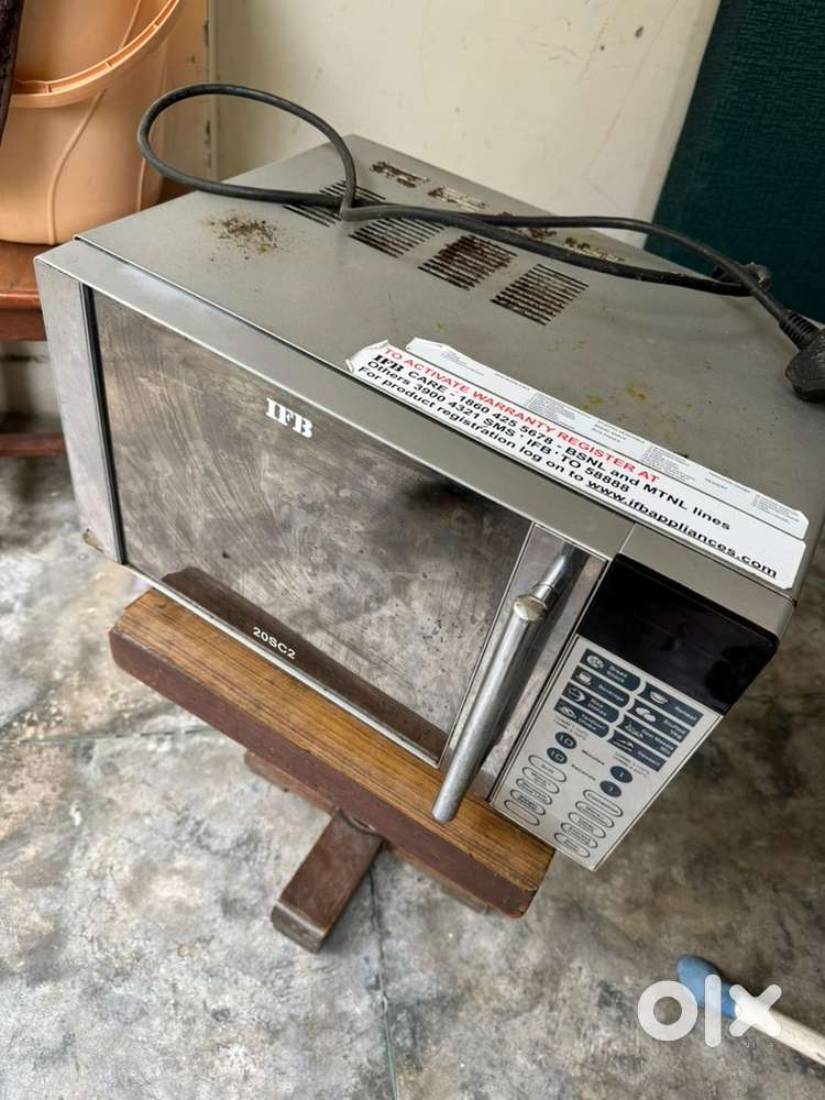 IFB microwave owen and convection