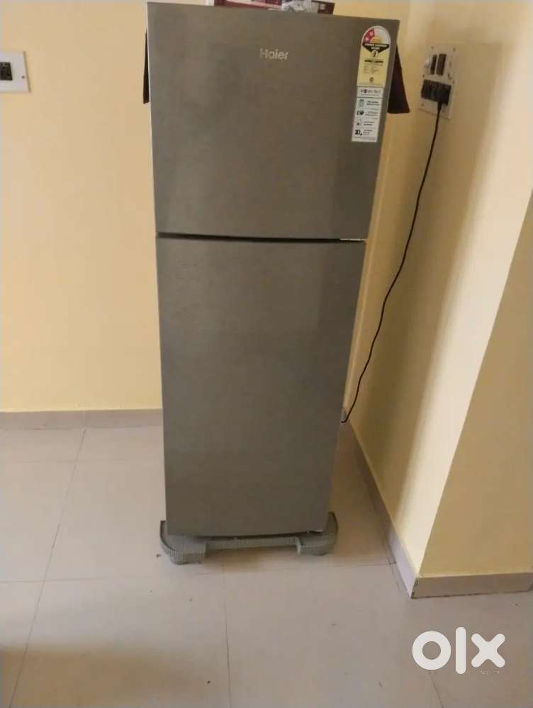 Refrigerator double door Haier