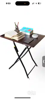 Foldable study table