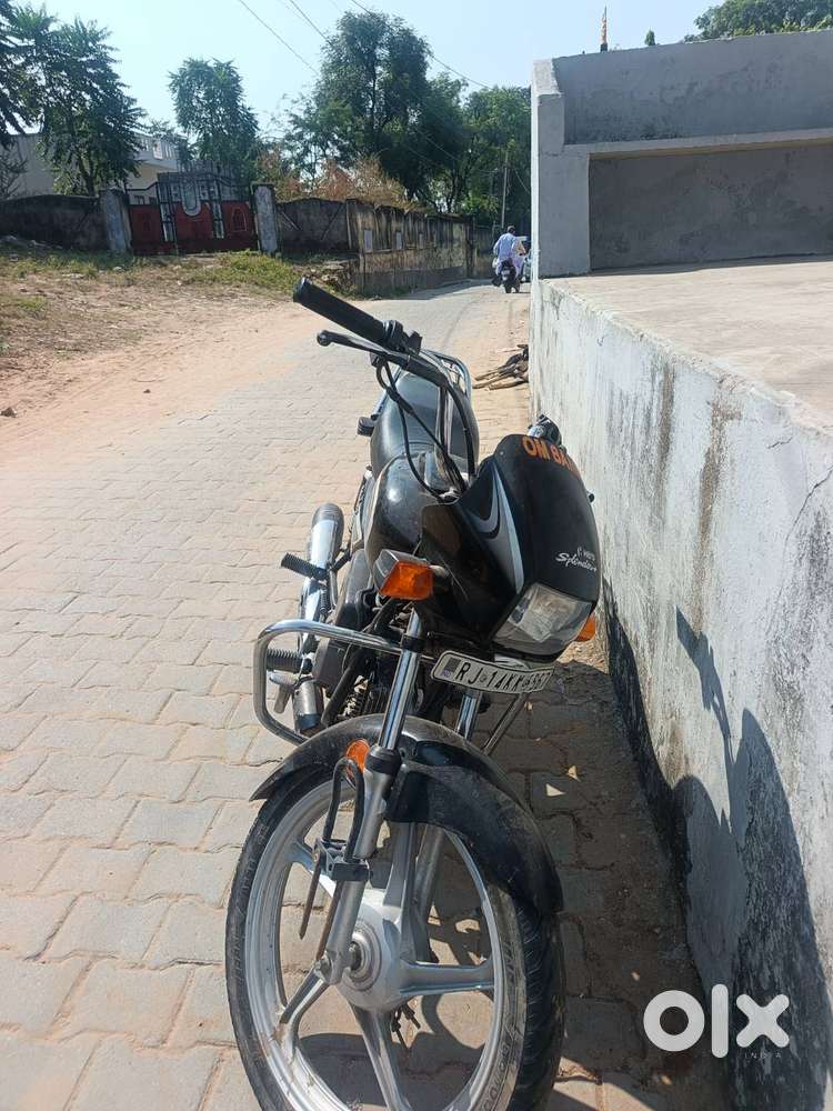 Charger  socket , all conditions is good , no issues