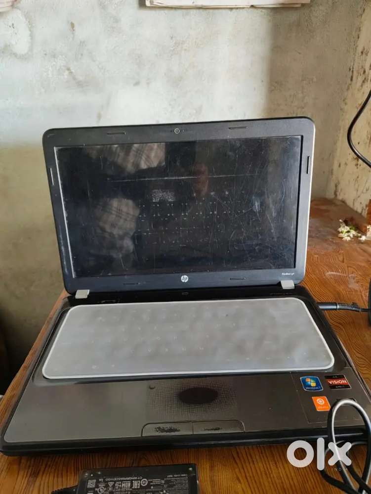 Hp pavilion g4 4 gb ram with 512 gb hard disc