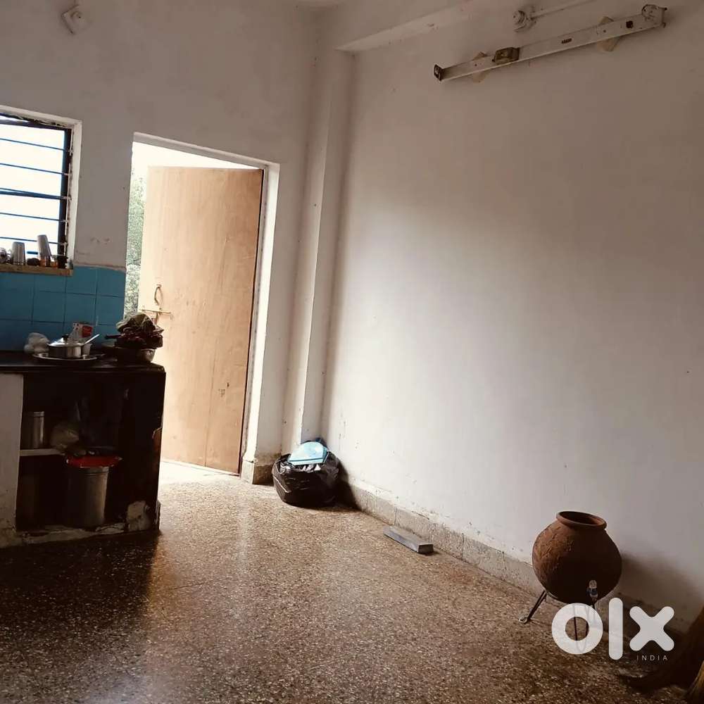 Need female roommate