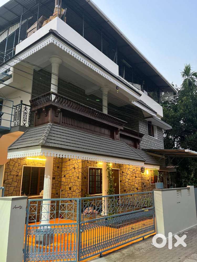 Semi-Furnished First floor 3BHK House – Thrikkakara, NGO Quarters.
