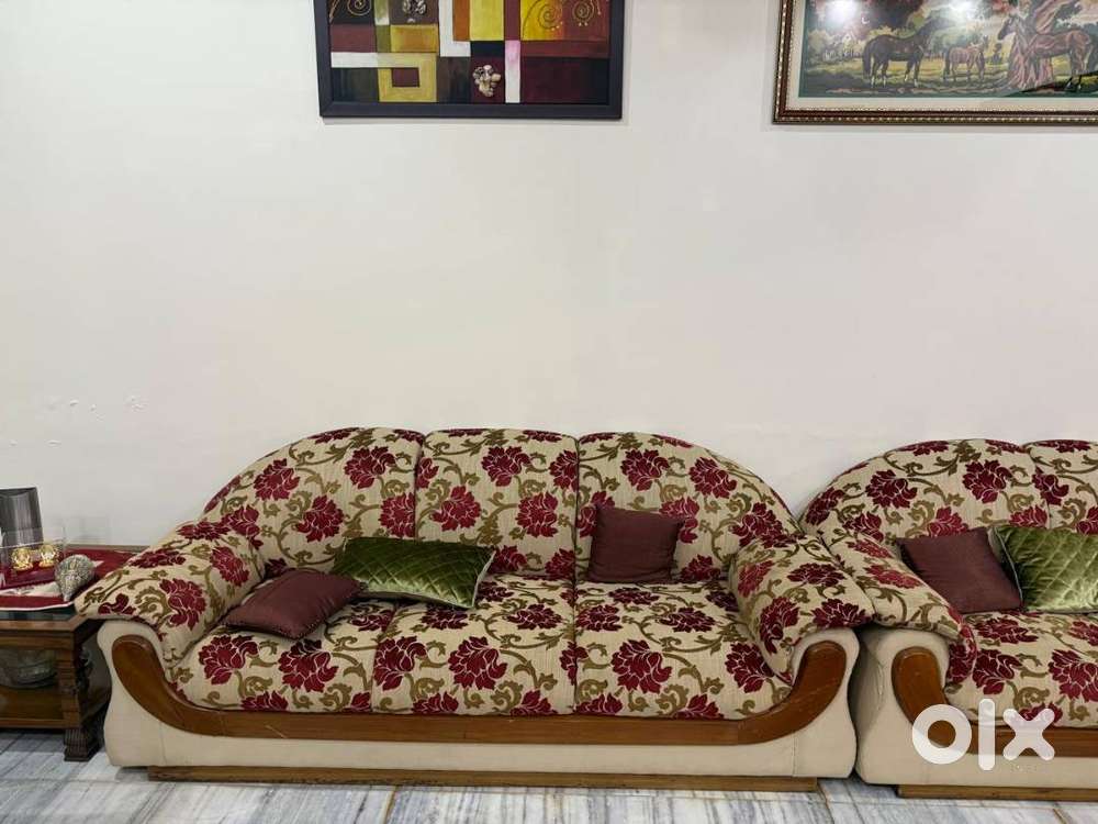 Comfortable Living Room 12 seater sofa set