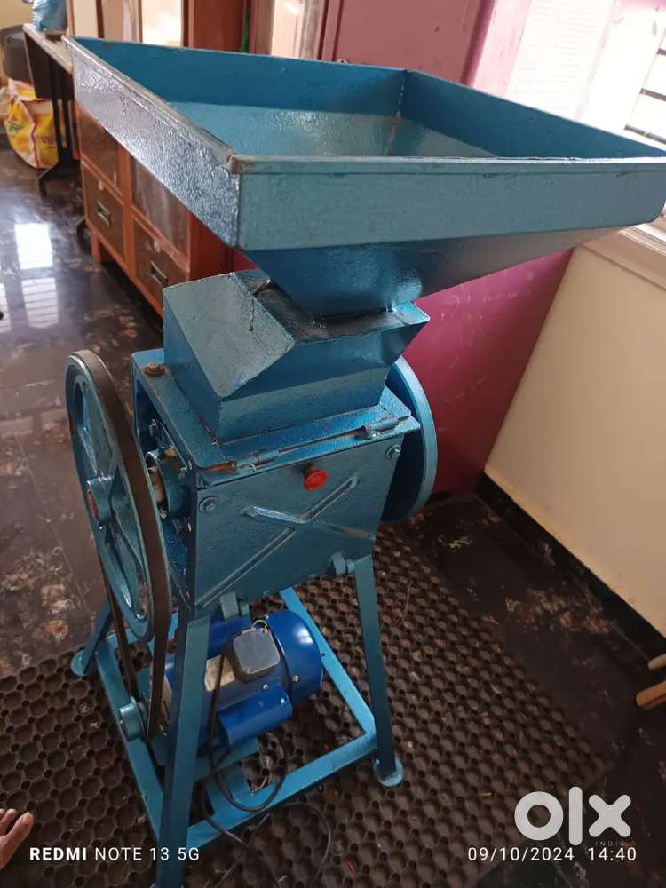 Supri diamond cutting machine. Capacity 50kg/hr