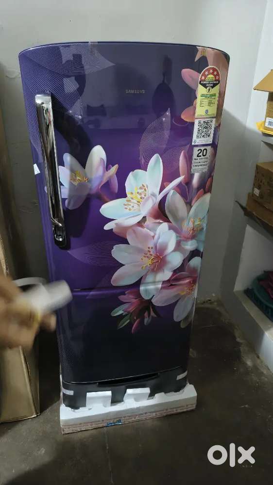 Samsung 183 litr fridge one month old only