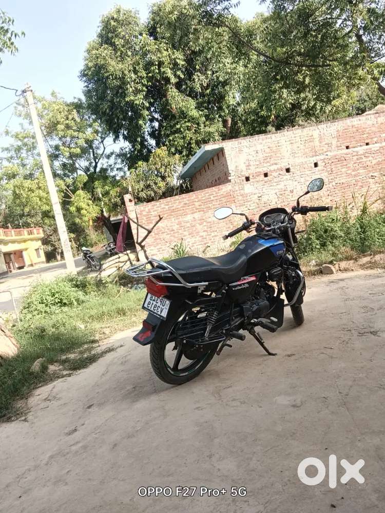 मुझे बाइक बेचनि है  rs 75000