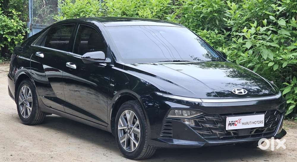 Hyundai Verna, 2023, Petrol