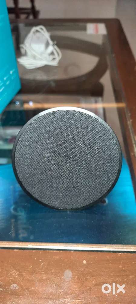 Echo Pop Alexa ( only one month use )