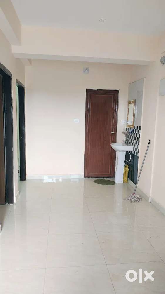 2 BHK near DN Regalia ,Independent Room