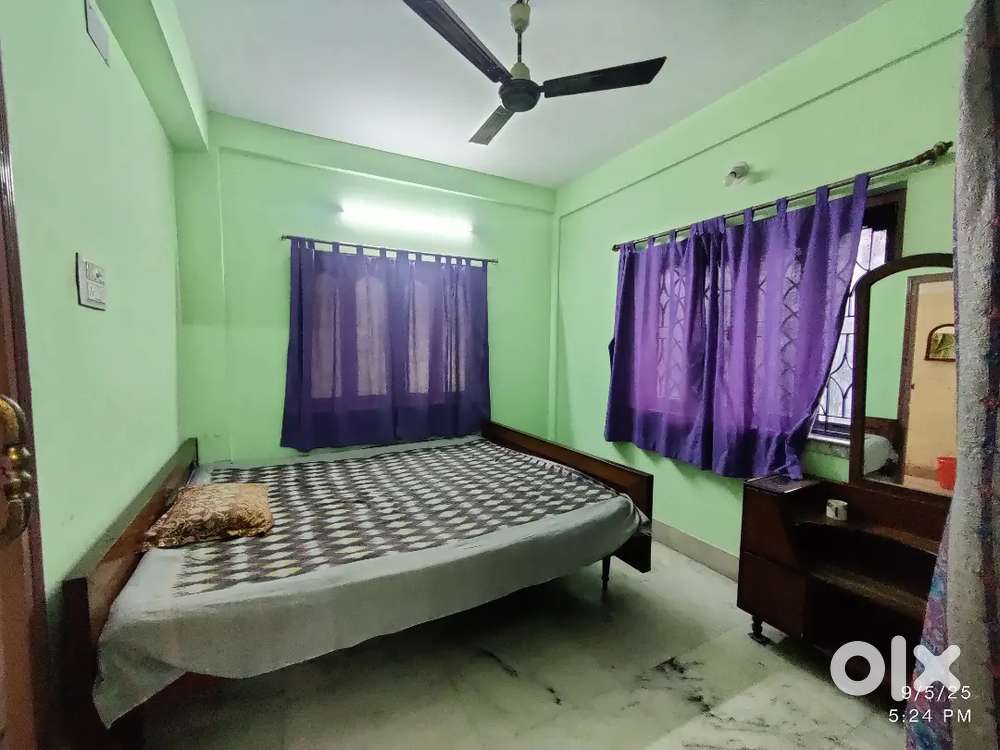 2bhk furnished flat rent at Kasba near Acropolis Mall