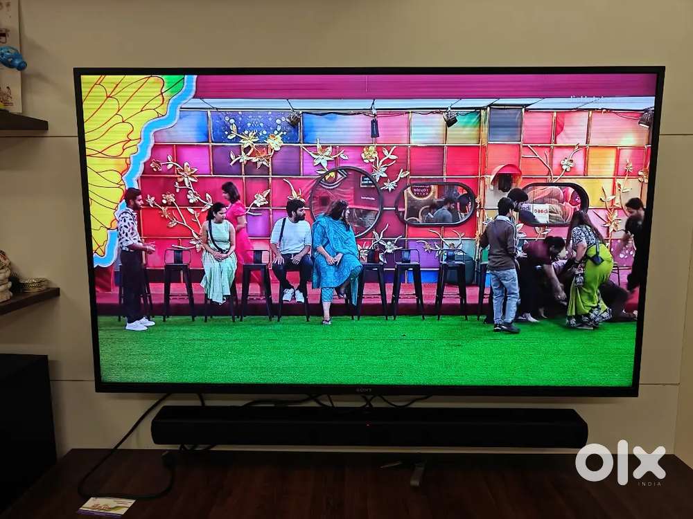 Sony 49 inches