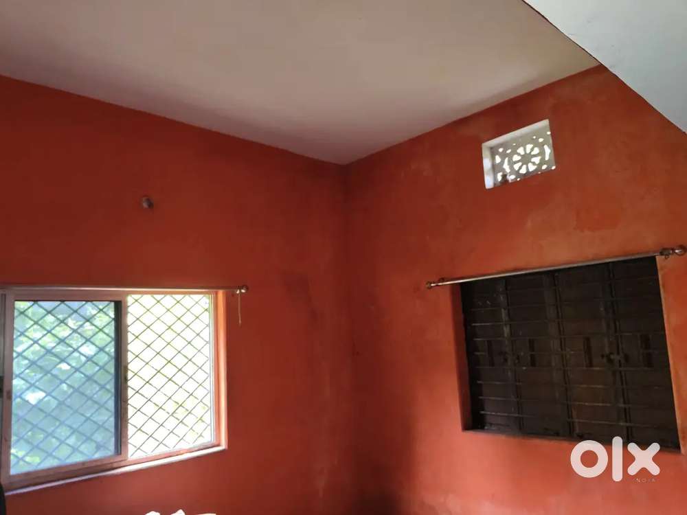 We have a vacant room here there are 2bedrooms 1bathroom and 1kitchen