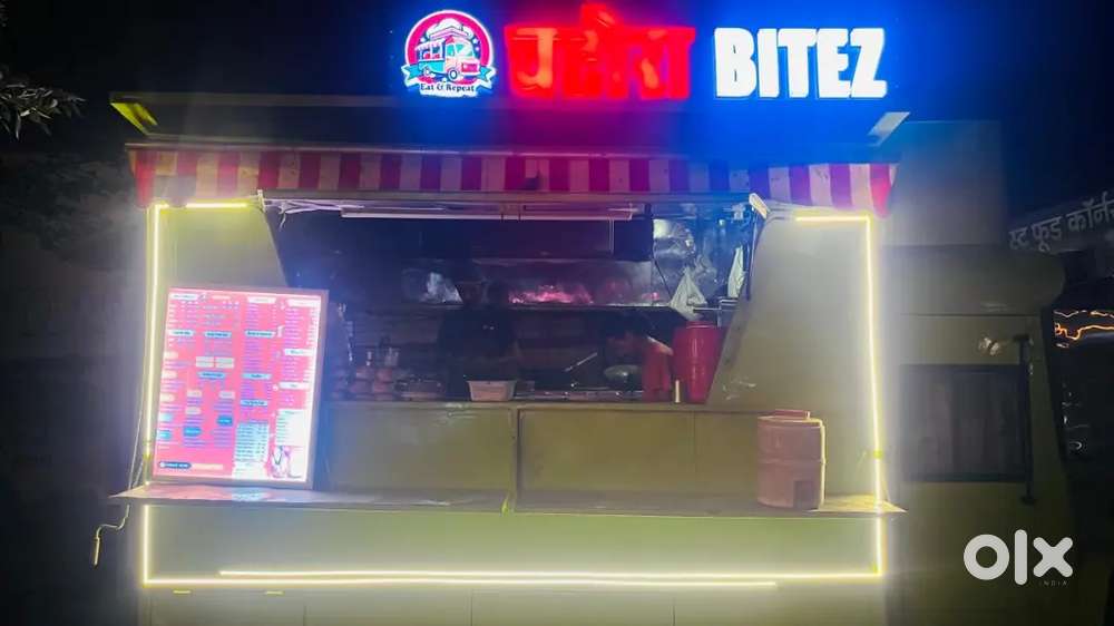 Fast food  cook + 1 helper ki need h