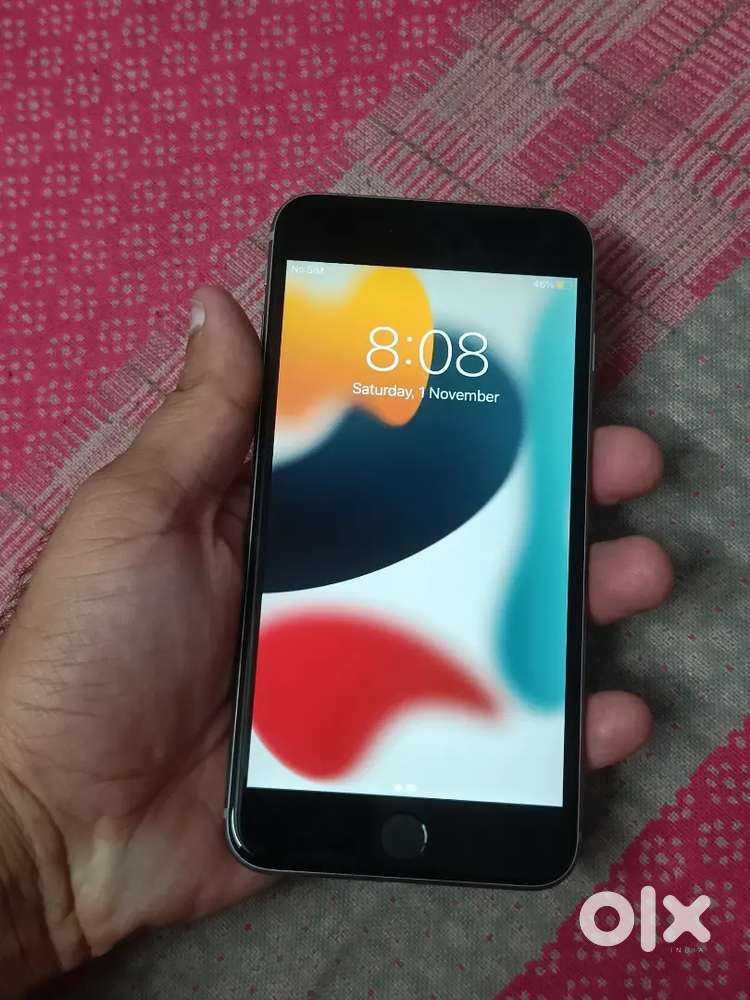 Sell iPhone-6s Plus.. Superb Condition,Scratchless.