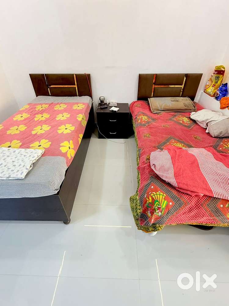 Fully Furnished PG For Girls With Attached Washroom & Shared Kitchen