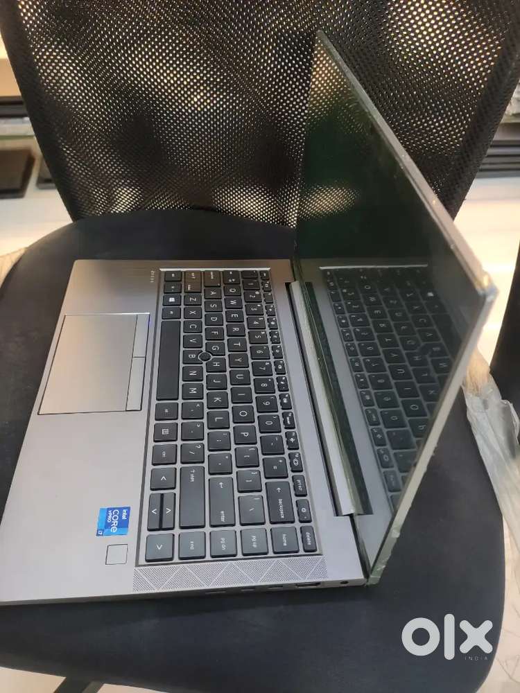 Hp zbook Firefly g8