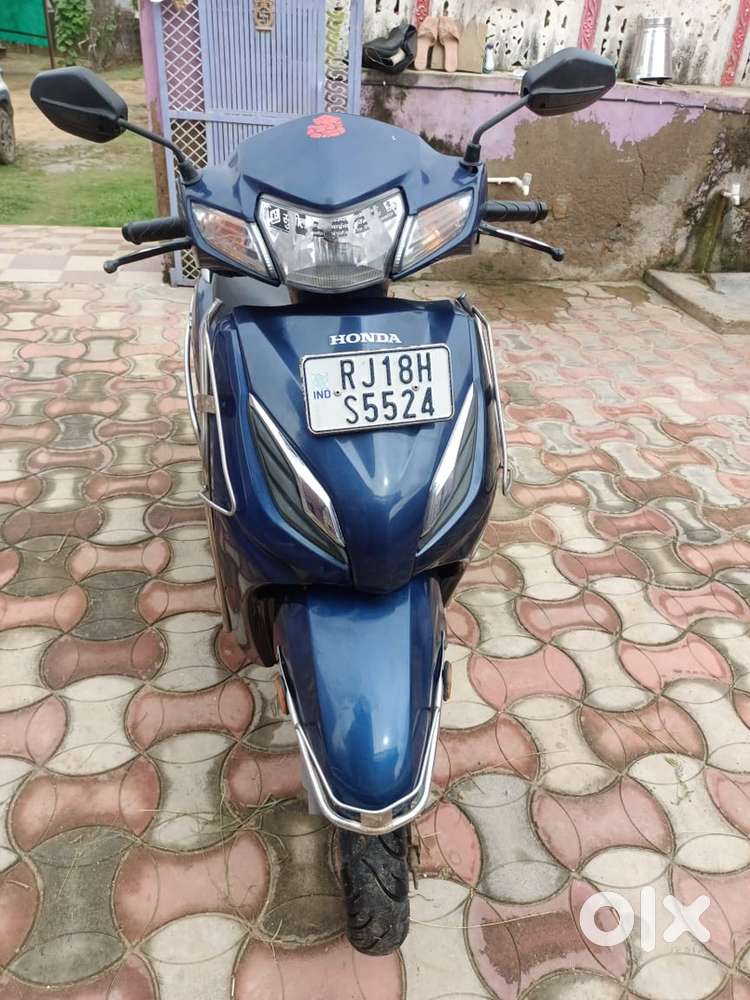 Honda activa 6g blue colour all good condition