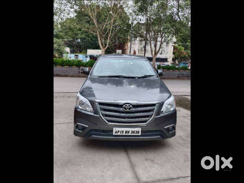 Toyota Innova 2.5 EV MS 8 STR, 2013, Diesel