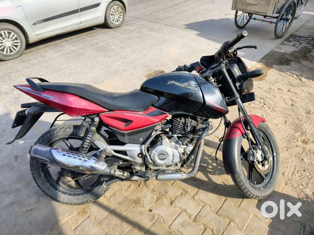 Bajaj Pulsar 150