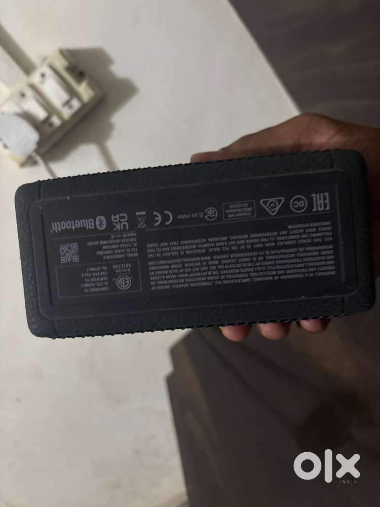 Marshal speakers