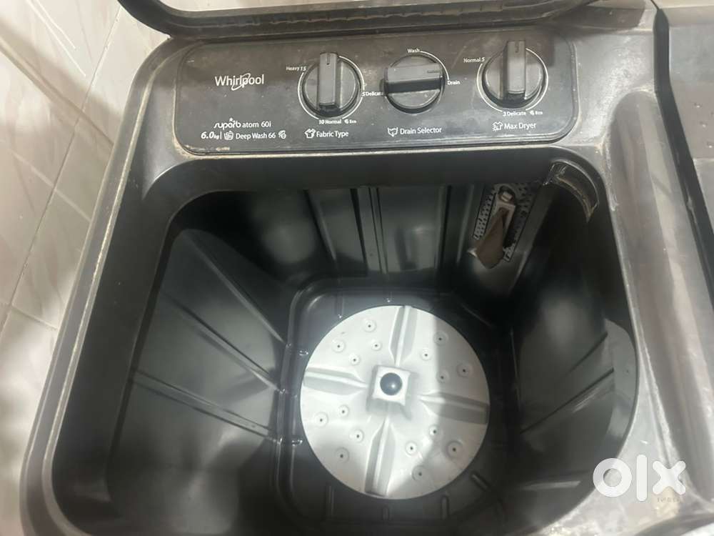 Whirpool Semi Automatic Washin Machine