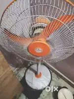 Stand fan fan